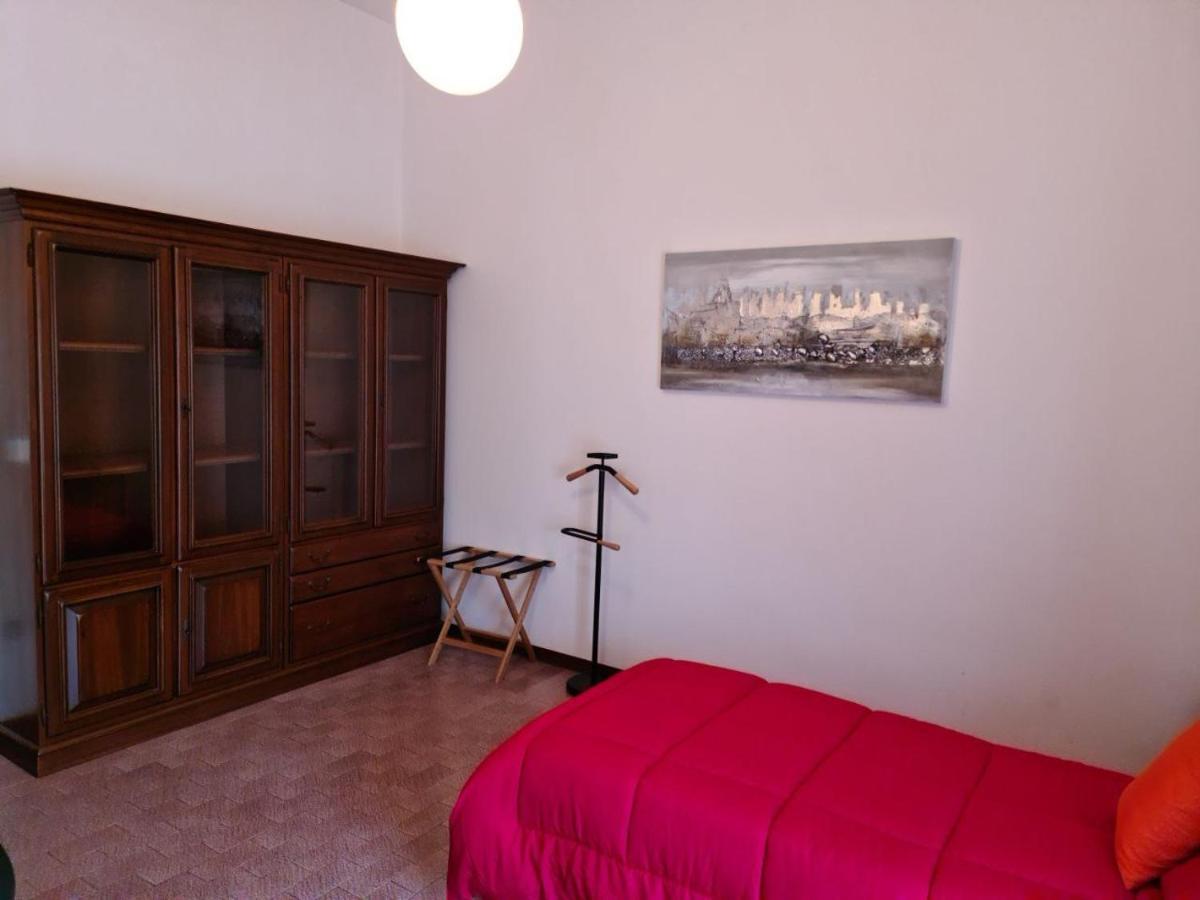 Terzaghi Couette-café Gorla Minore